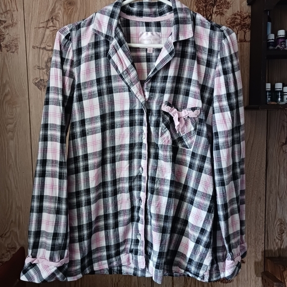 COPY - Victorias secret Plaid Button Up Pajama shirt Size xs - Picture 1 of 8